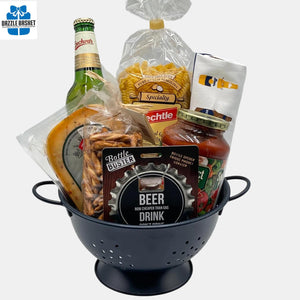 This beautiful made in Calgary Pasta gift basket is filled with pasta themed products that your loved ones will love.