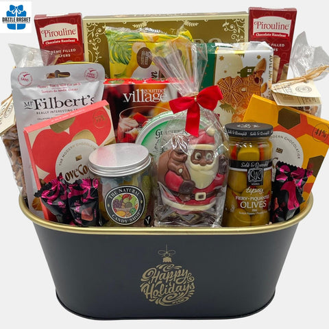 This Gourmet gift basket is one of the best gift baskets Calgary offers. It includes a number of sweet & savory food snacks for all to enjoy. The basket is made in a black metal container.