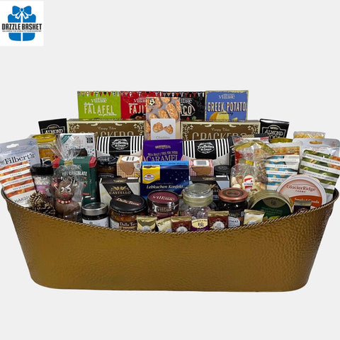 Holiday Gift Basket: Gourmet Grandeur