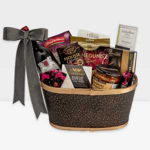 Wine & Gourmet Gift Basket: A Toast to You!